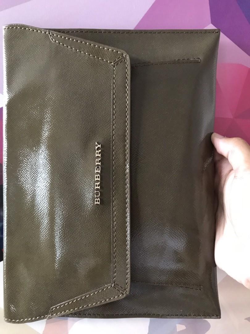 burberry envelope clutch