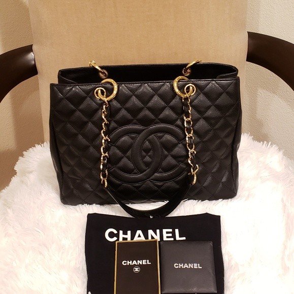 CHANEL Caviar Tote Bag, Luxury, Bags & Wallets on Carousell