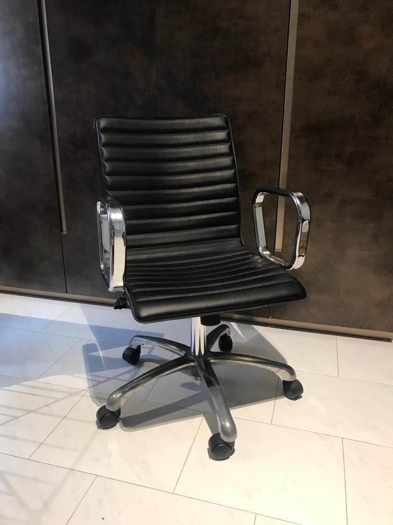 Crate Barrell ripple black leather office chair Furniture Home