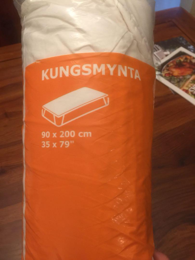IKEA KUNGSMYNTA MATTRESS PROTECTOR SINGLE BED, Furniture & Home Living