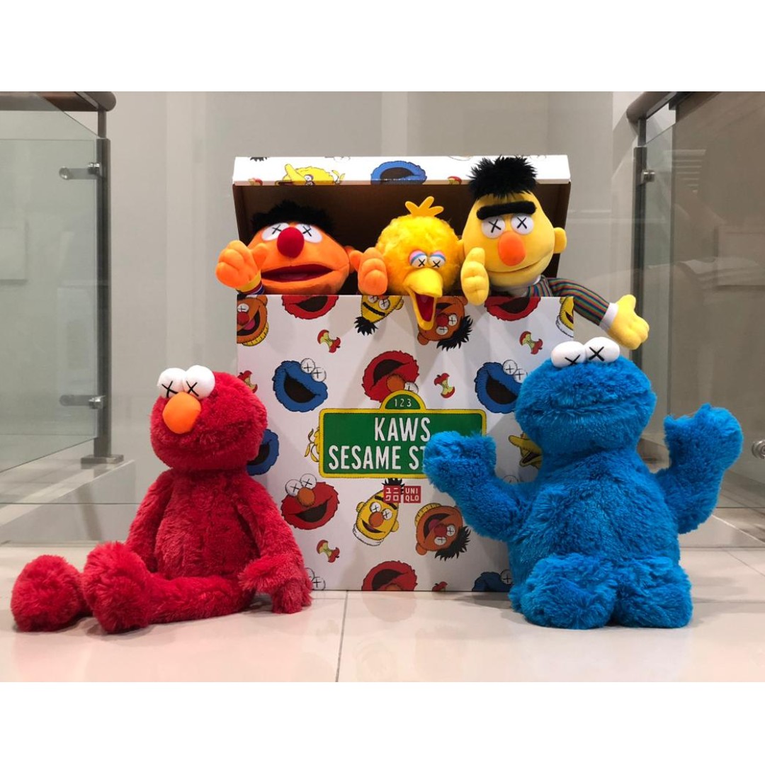 kaws x sesame street toys