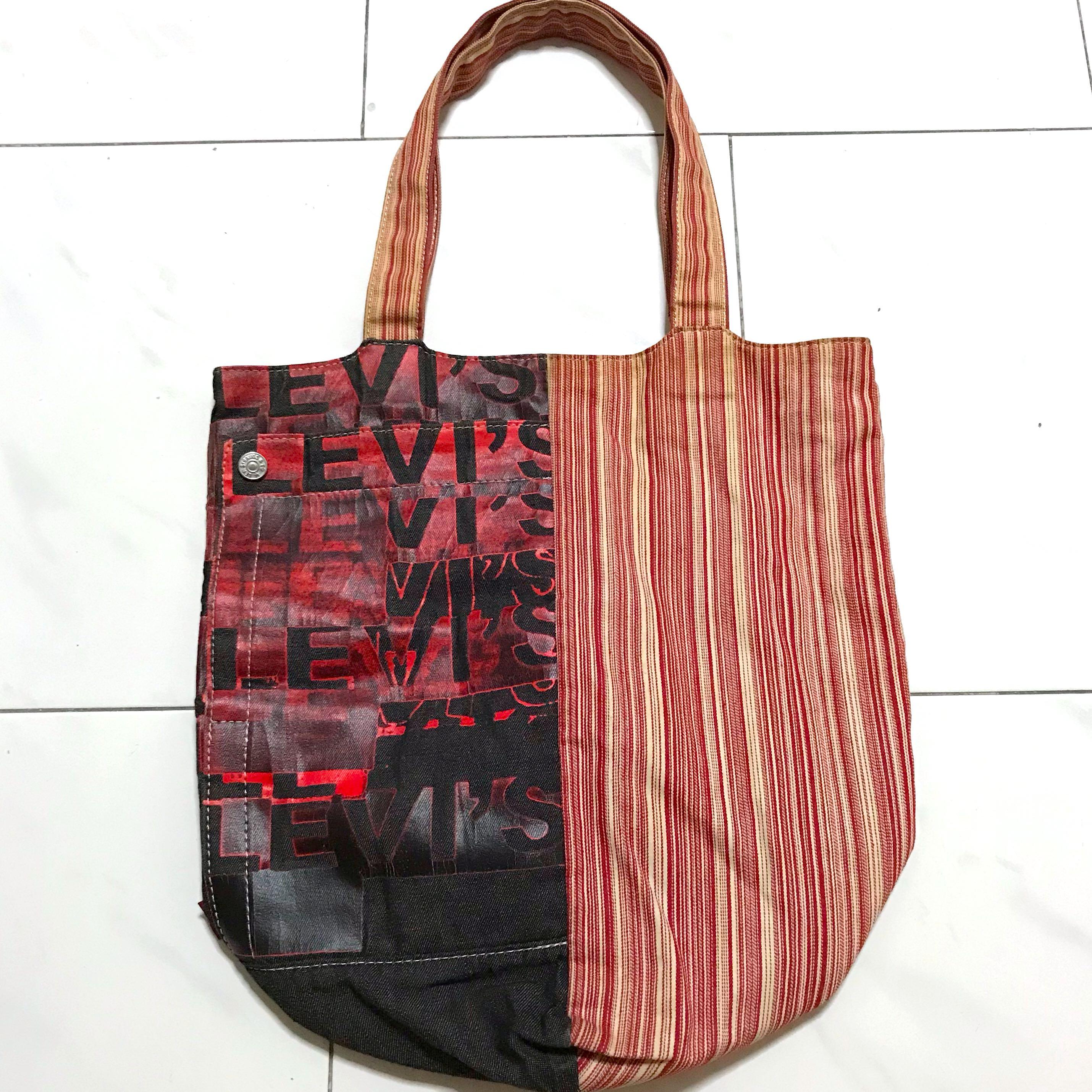 levi's women's handbags