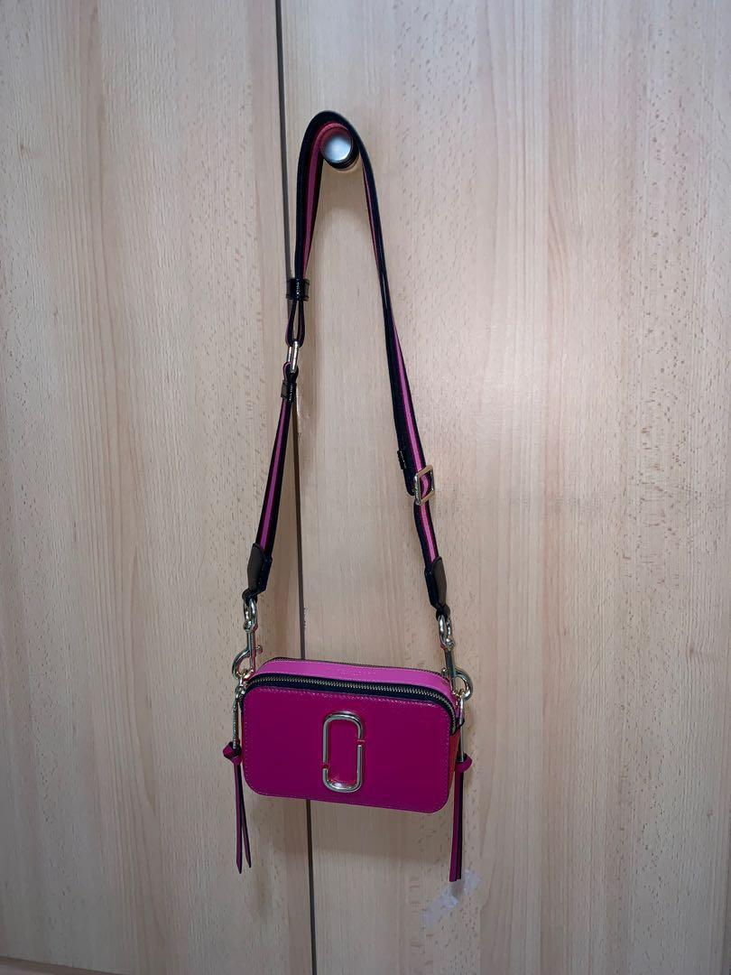 Pink Marc Jacobs Snapshot Bag: Style Meets Functionality - Bioleather