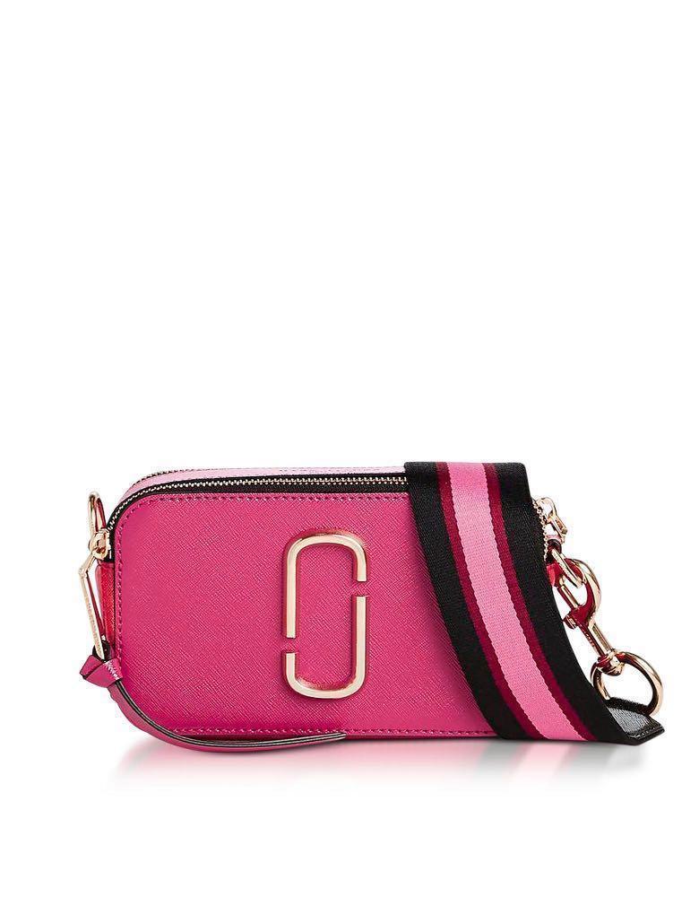 The Snapshot Leather Camera Bag in Pink - Marc Jacobs