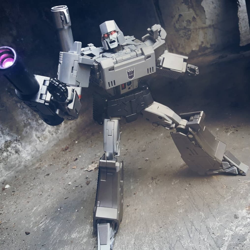 Thf megatron sales