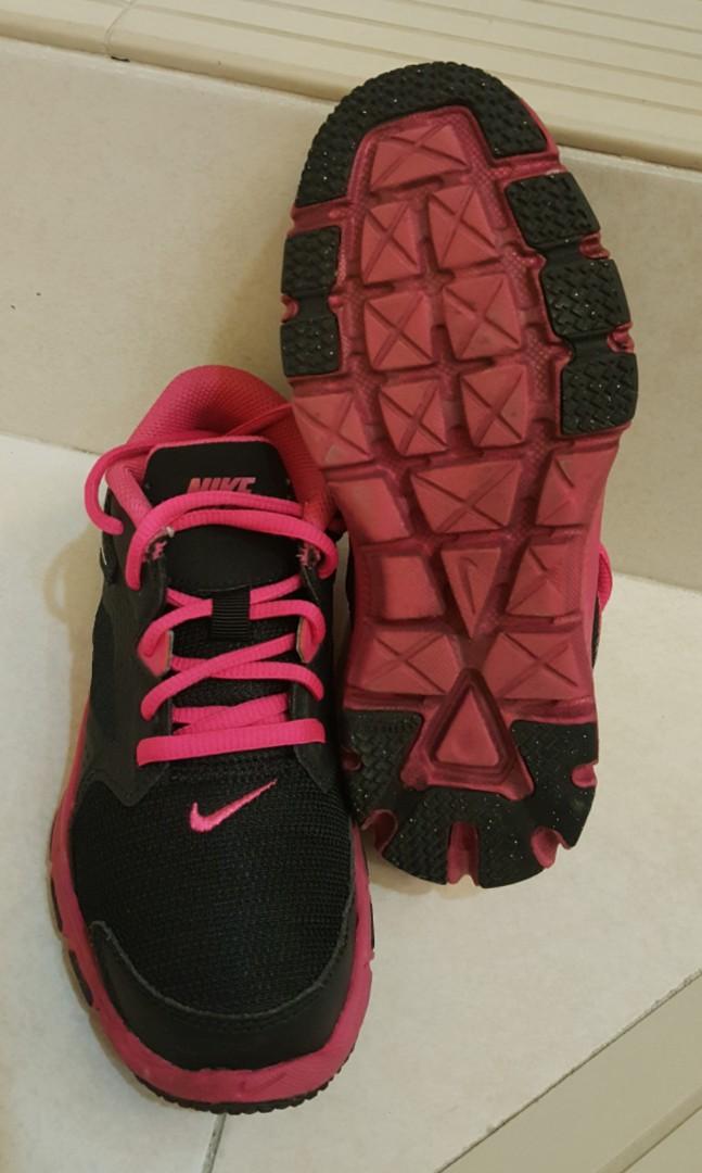 Shiny pink nike shoes online