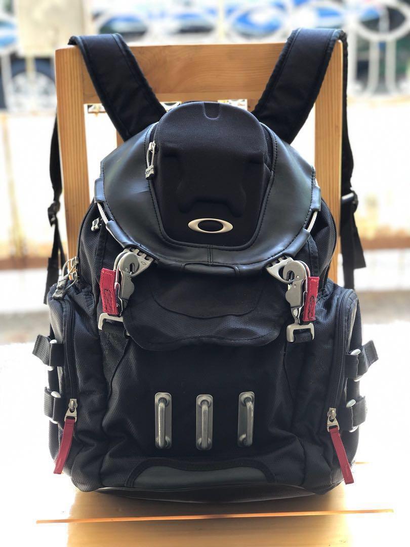 Oakley Bathroom Sink Backpack and Quiksilver Rucksack Backpack with Jordan  slingbag (all 3 items), Men's Fashion, Bags, Backpacks on Carousell