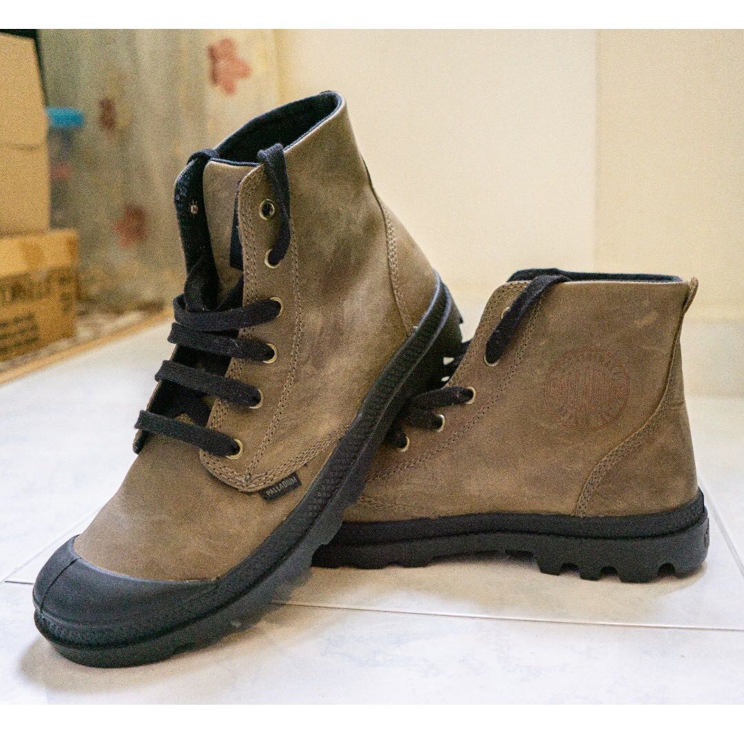 Palladium Pampa Hi Leather Chinchilla Colour 02355311 Men s