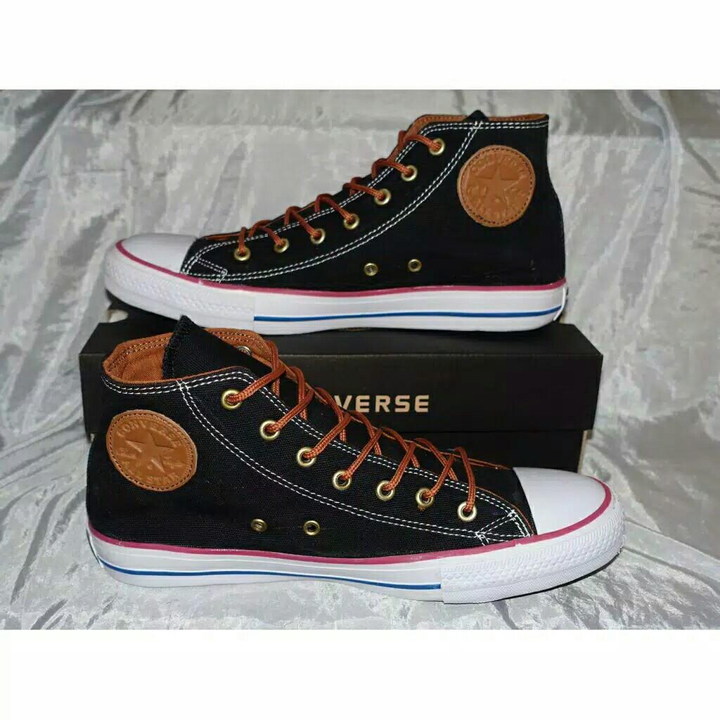 Sepatu Converse Import Hitam Tinggi Fesyen Pria Sepatu Sneakers Di Carousell