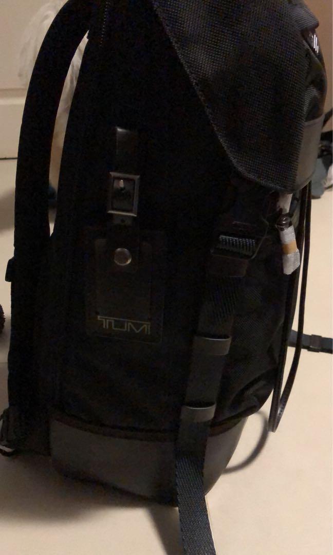 tumi chesser flap backpack