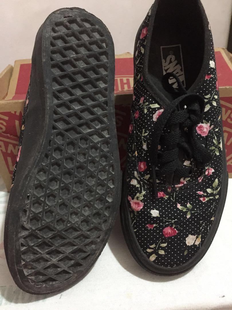 Vans authentic deals floral dots