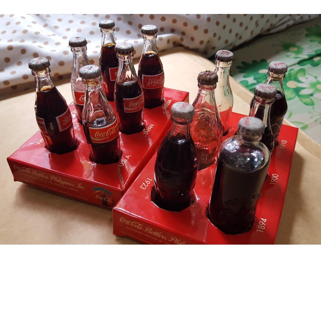 Coca Cola Vintage Mini Evolution Collectible Retro Bottle Design Set Antiques Vintage Collectibles On Carousell