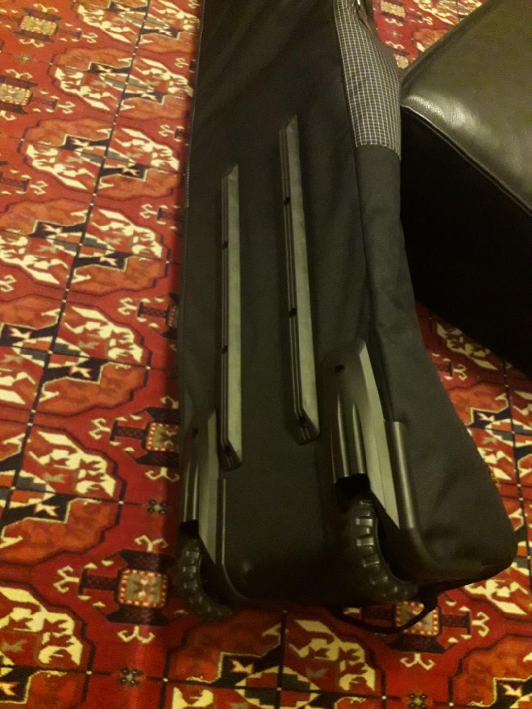 Dakine Fall Line Wheeled twin Ski/snowboard Bag 190cm, Sports Equipment