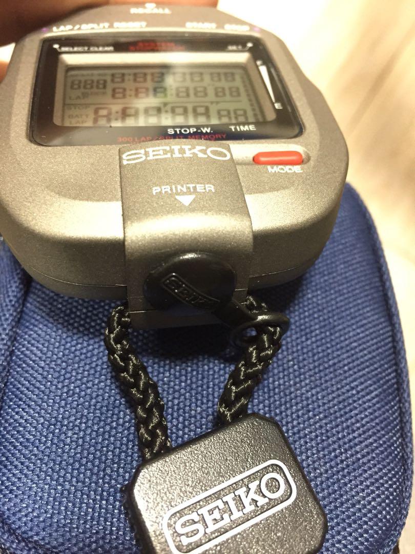 Immaculate Seiko S143 300 Lap Stopwatch with Printer Port, 運動產品, 運動與健身,  運動與健身- 有氧健身器材- Carousell