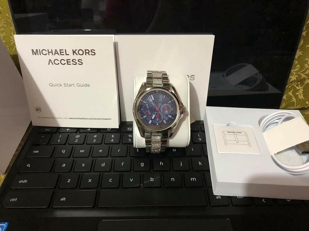 Ja (Category: Women's Watches) located in Caloocan City. Submitted by darapiza (Listing ID 202065700, Image 3). Description: Bagong bago po. Na open LNG sinukat. Rfs malaki any face Ng watch. Maliit LNG KC ako na babae. Rose gold with stone..