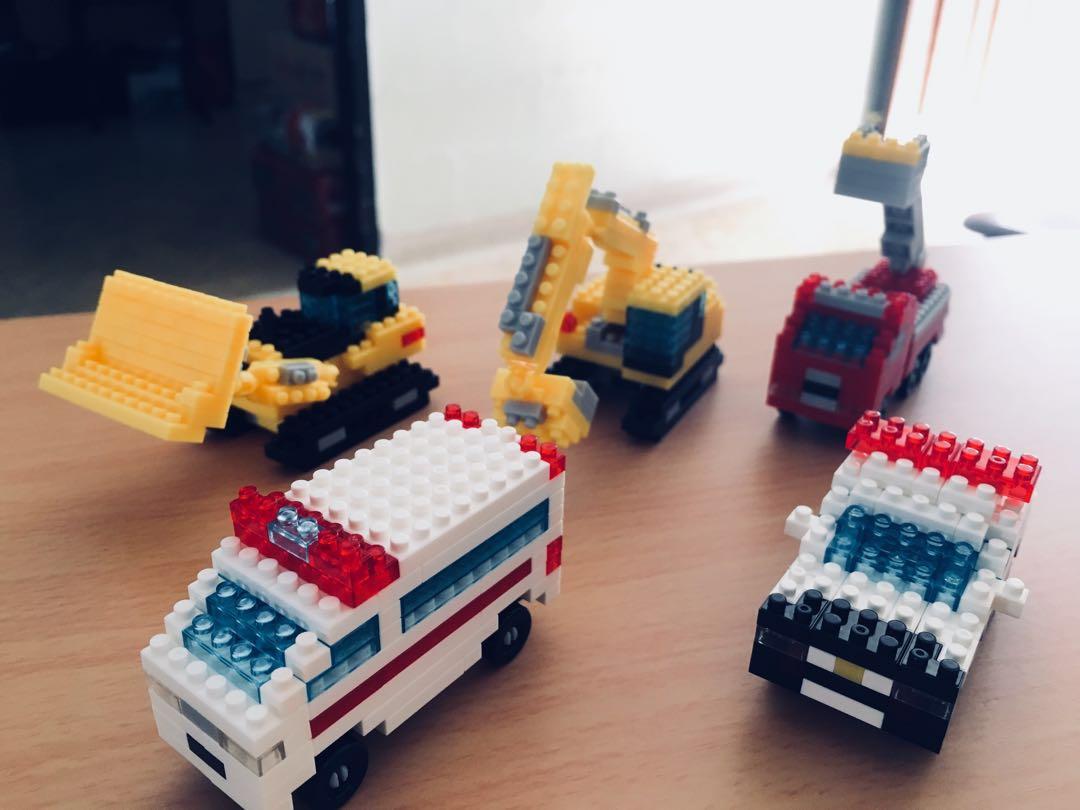 miniature legos