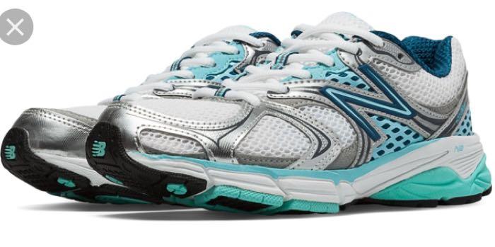 new balance womens volleyball shoes