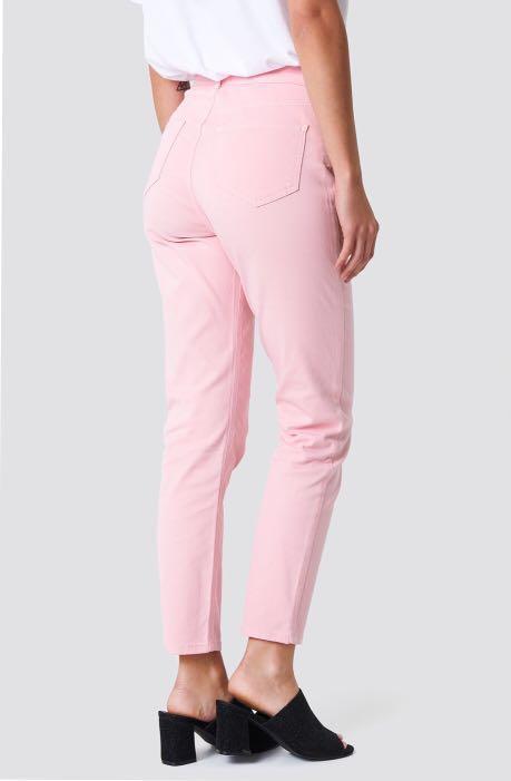 high waisted loose mom jeans