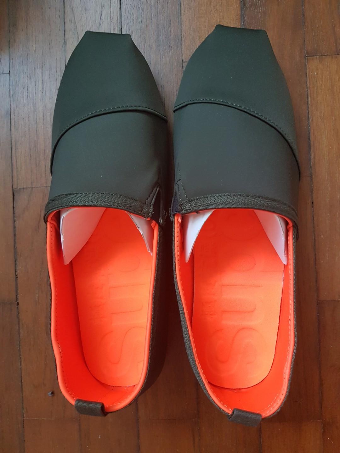 Last pair!* Superdry Kai Slip On shoe 