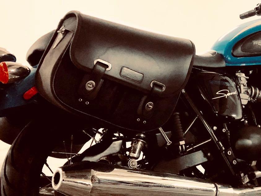 Thruxton saddlebags hotsell