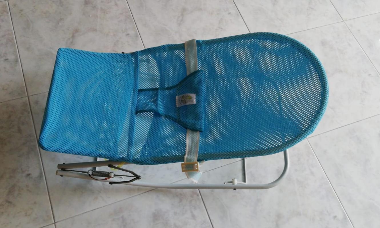 traditional baby rocker