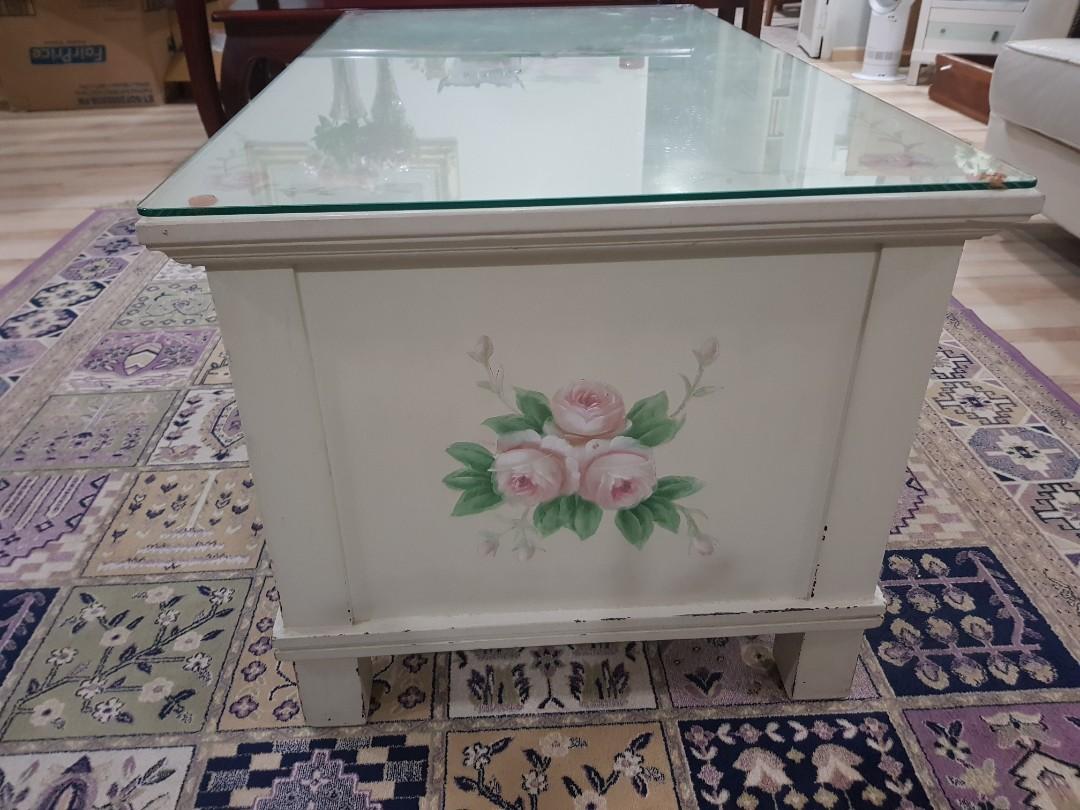 Victorian coffee table, Furniture & Home Living, Furniture, Tables