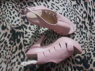 (Kategori: ) berada di . Dikirim oleh leopartyshop (ID iklan 202313204, Gambar 1). Deskripsi: .