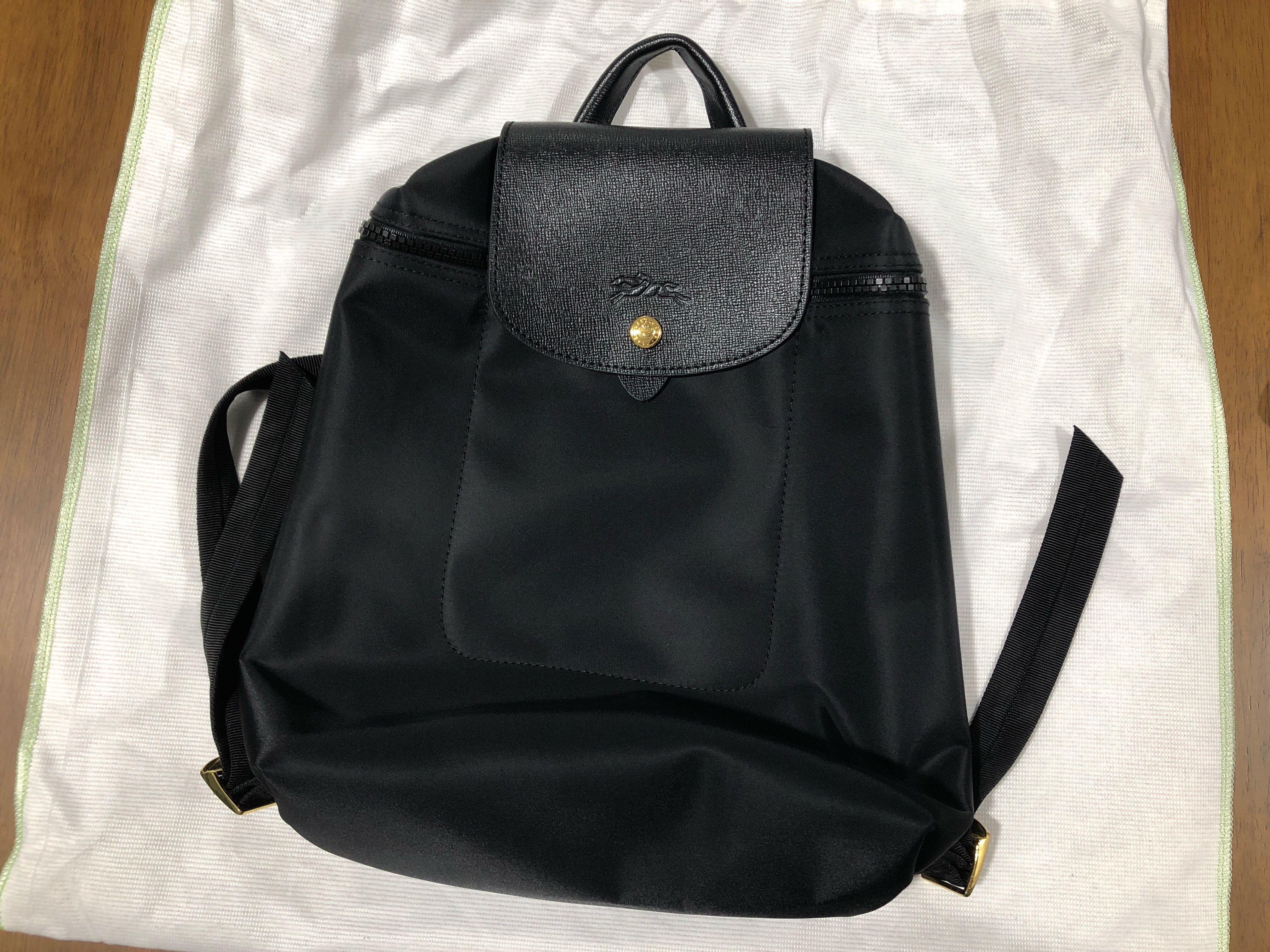 all black longchamp backpack