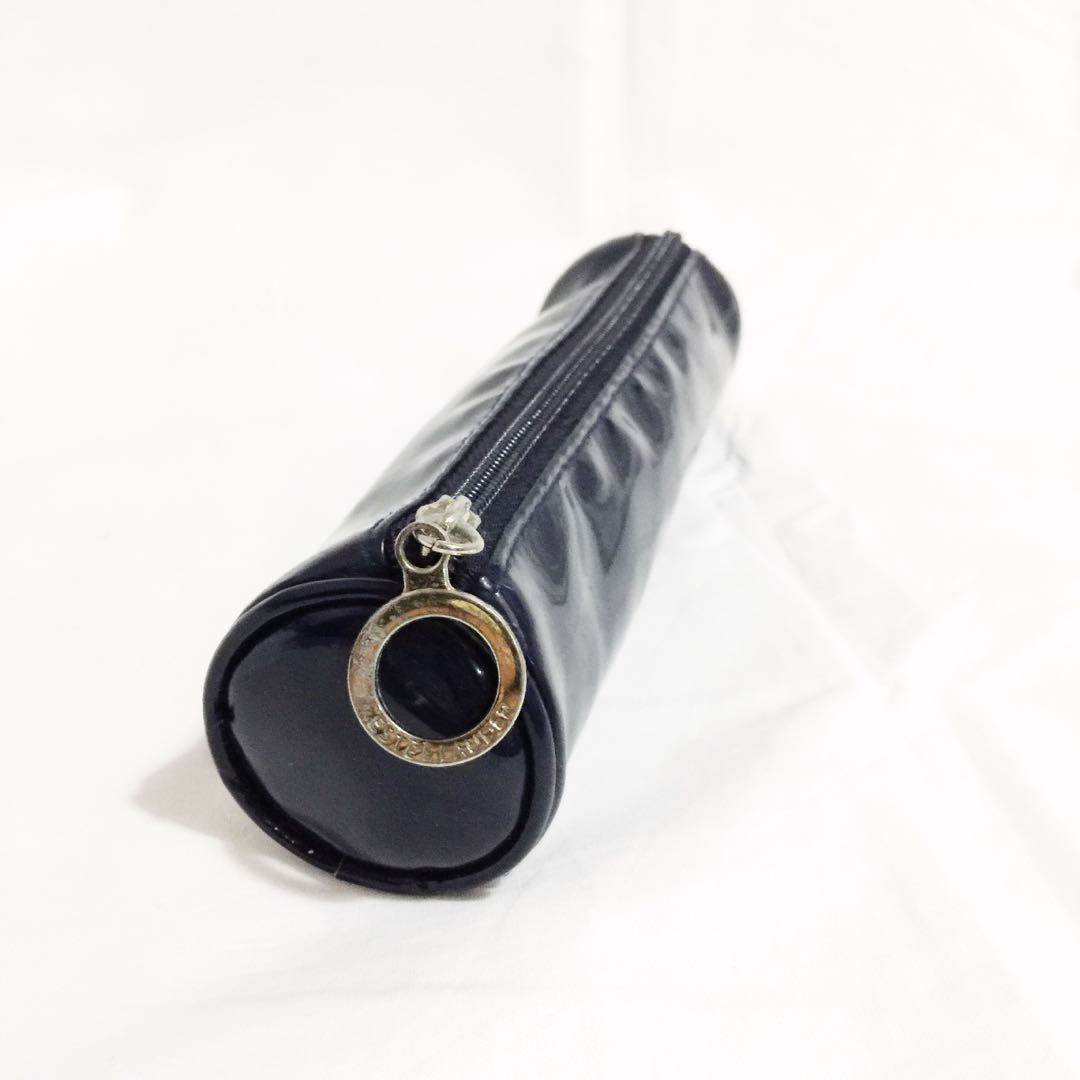 Authentic Estee Lauder Cosmetic Pouch, Women's Fashion, Bags & Wallets