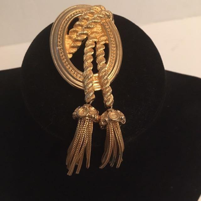 Dior brooch 2018 outlet