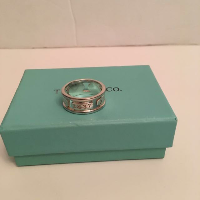 Authentic vintage Tiffany & Co 1837 ring