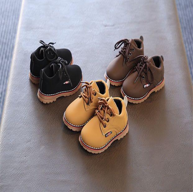 baby boots black
