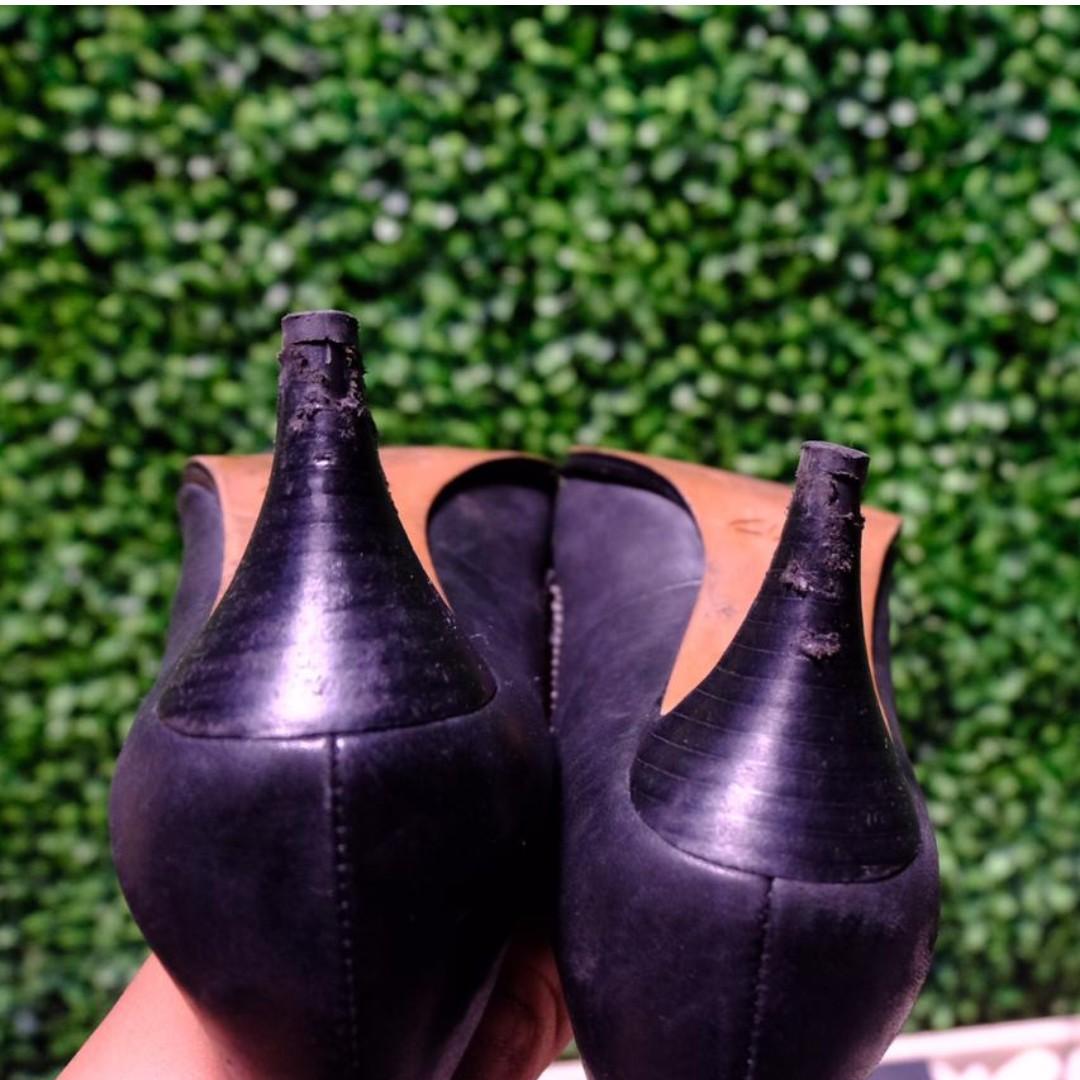 clarks ancient bombay