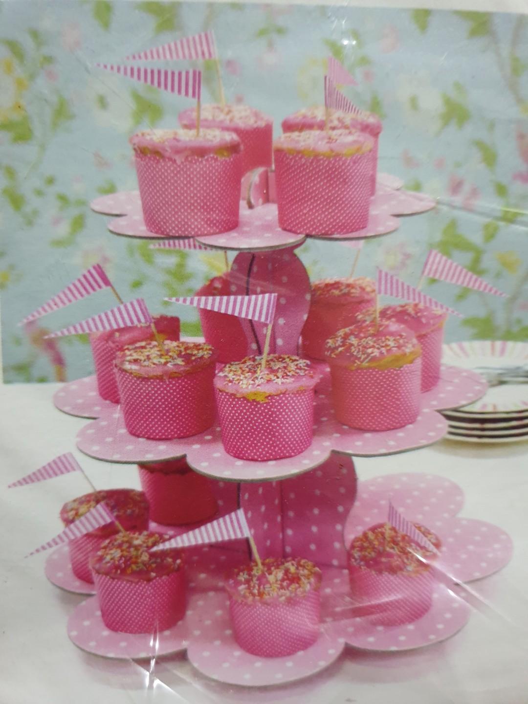 Cupcake stand, TV & Home Appliances, Kitchen Appliances, Hand & Stand