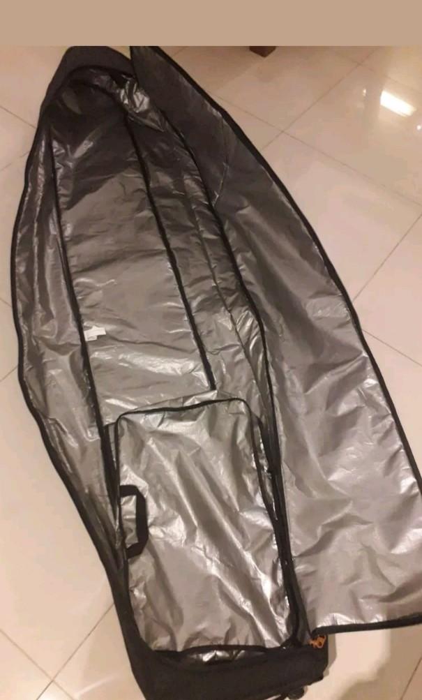 Dakine Fall Line Wheeled twin Ski/snowboard Bag 190cm, Sports Equipment