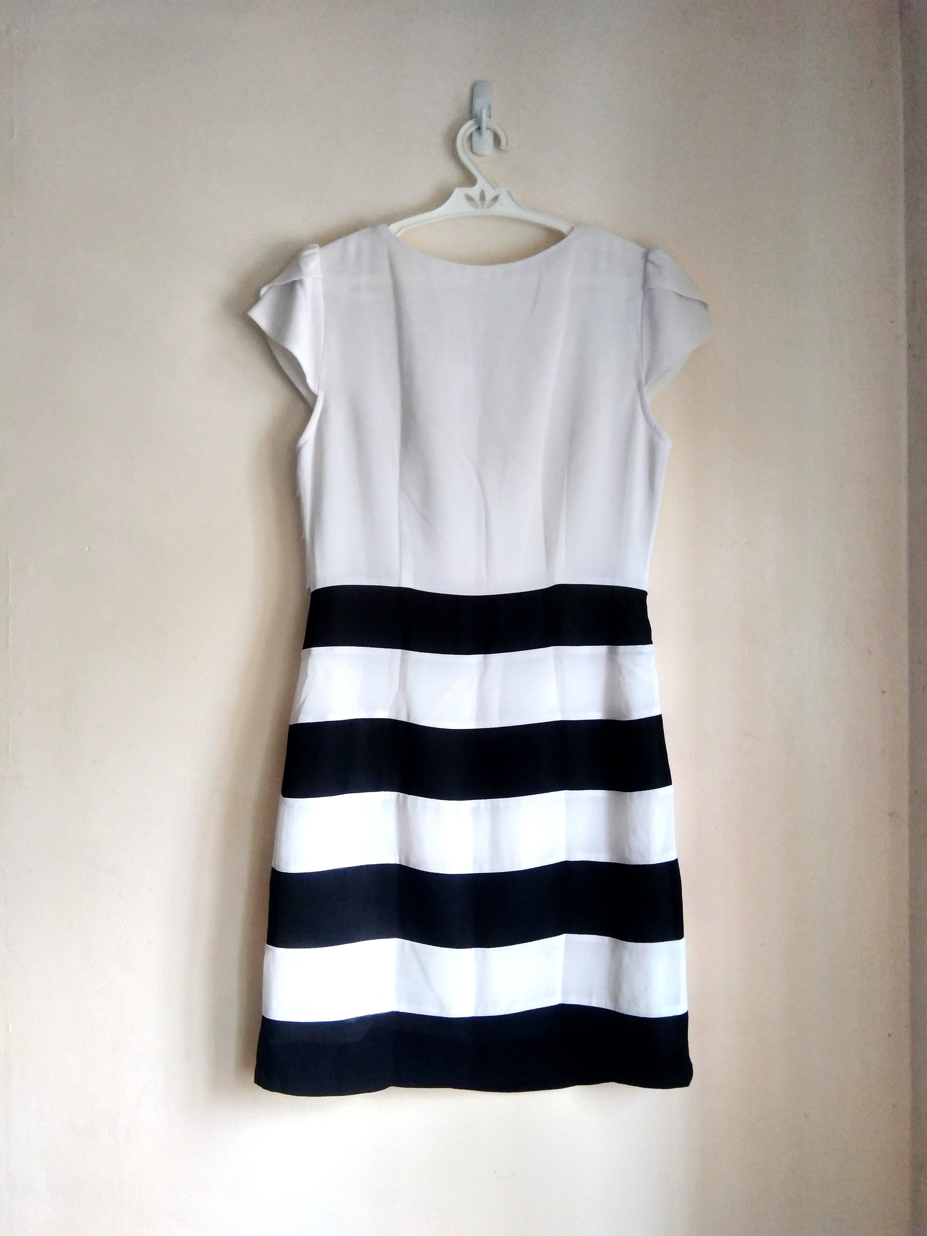 formal black and white dress