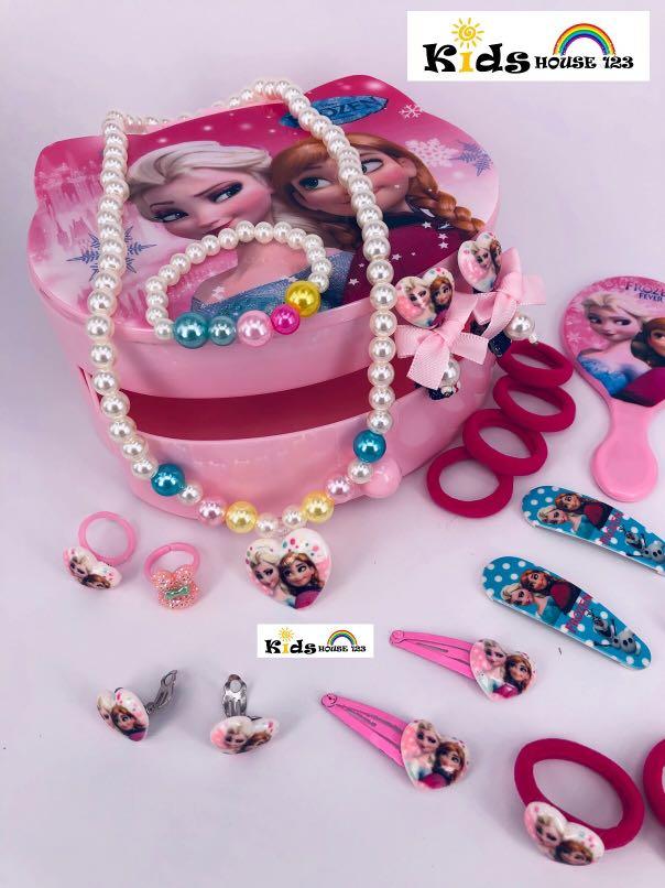 Frozen discount jewelry set
