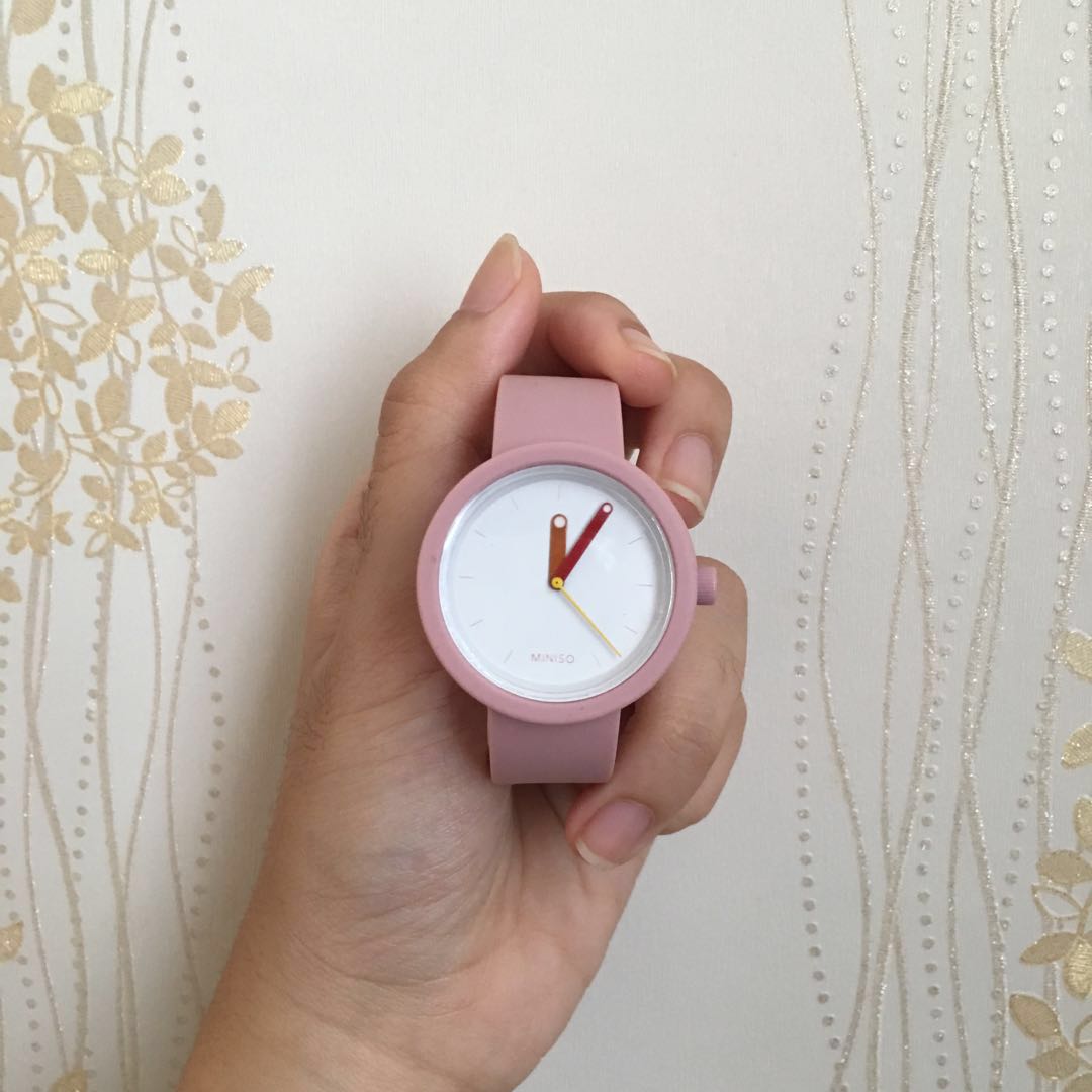 Miniso wrist watch deals