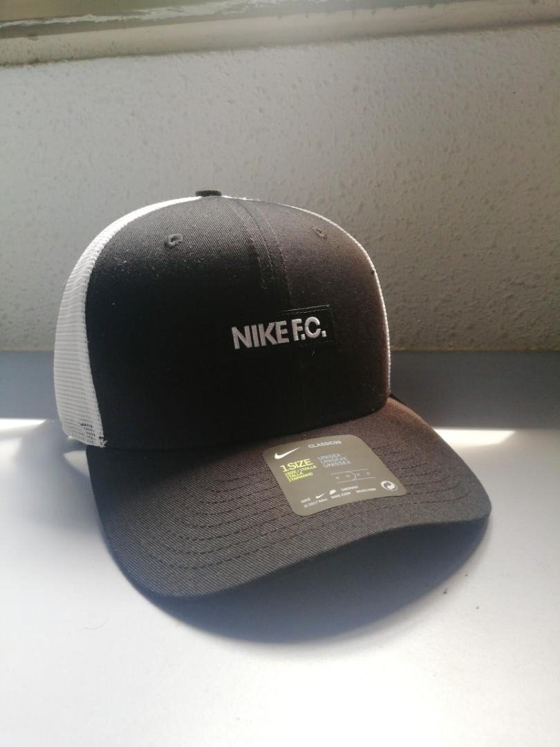 Nike FC cap, Men's Fashion, Accessories 