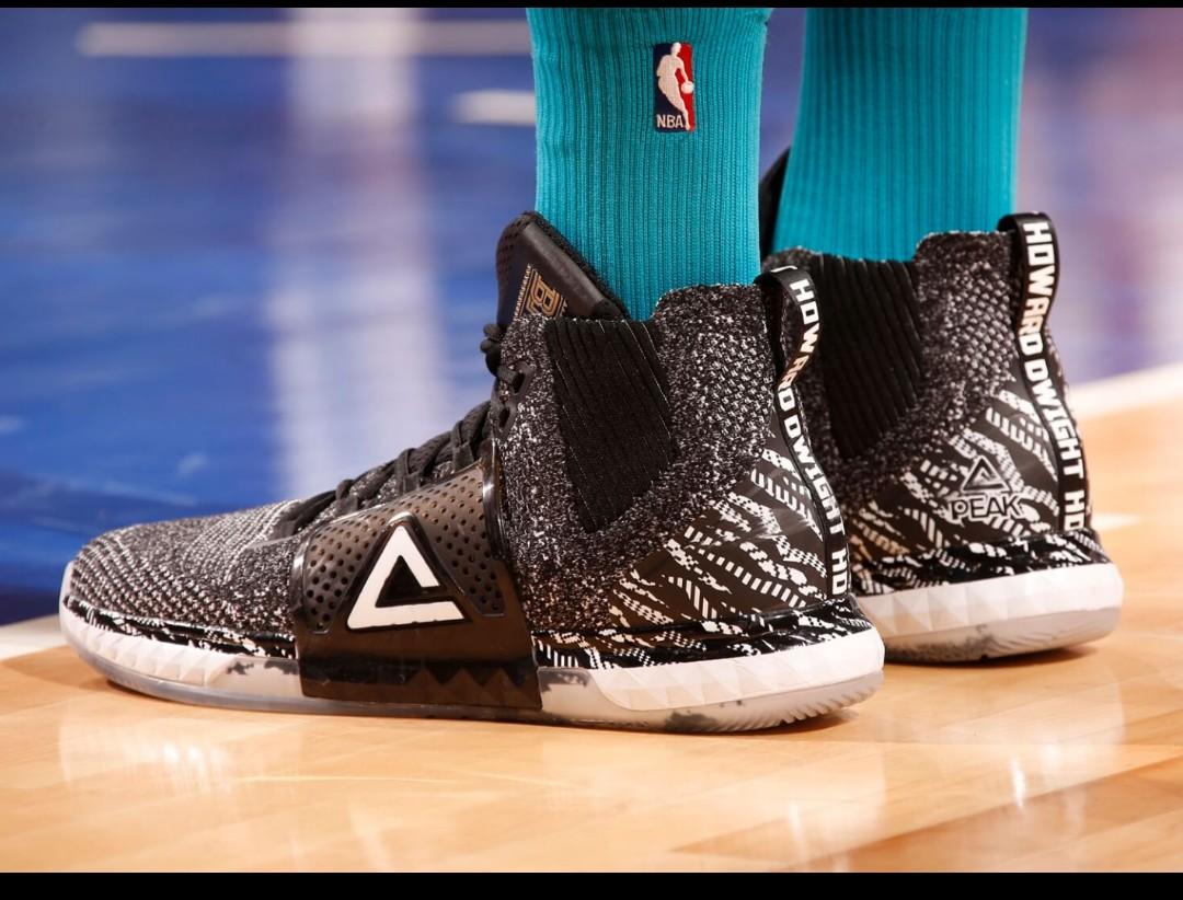 Peak dwight howard store 3