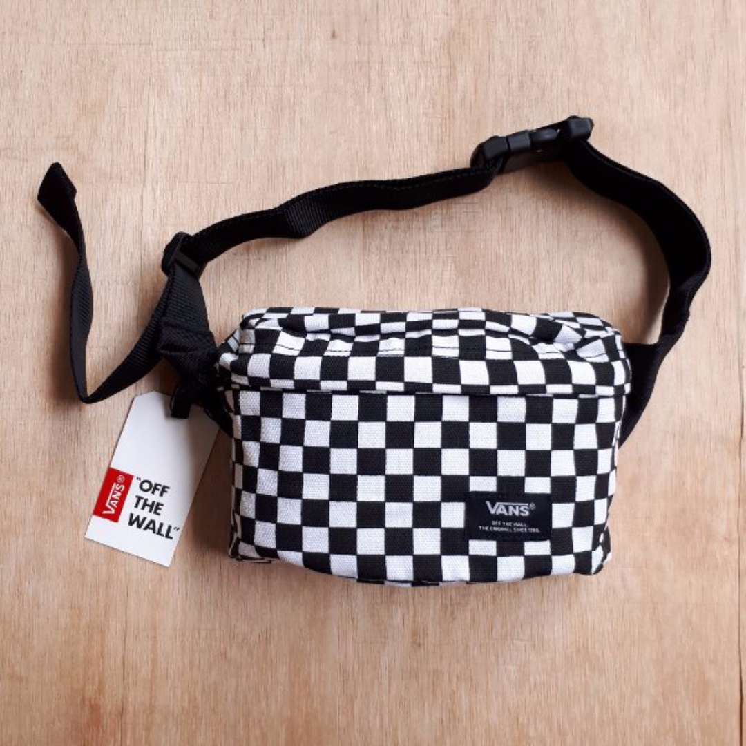 SLING WAIST BAG VANS CHECKERBOARD Fesyen Pria Tas Dompet Lainnya di Carousell