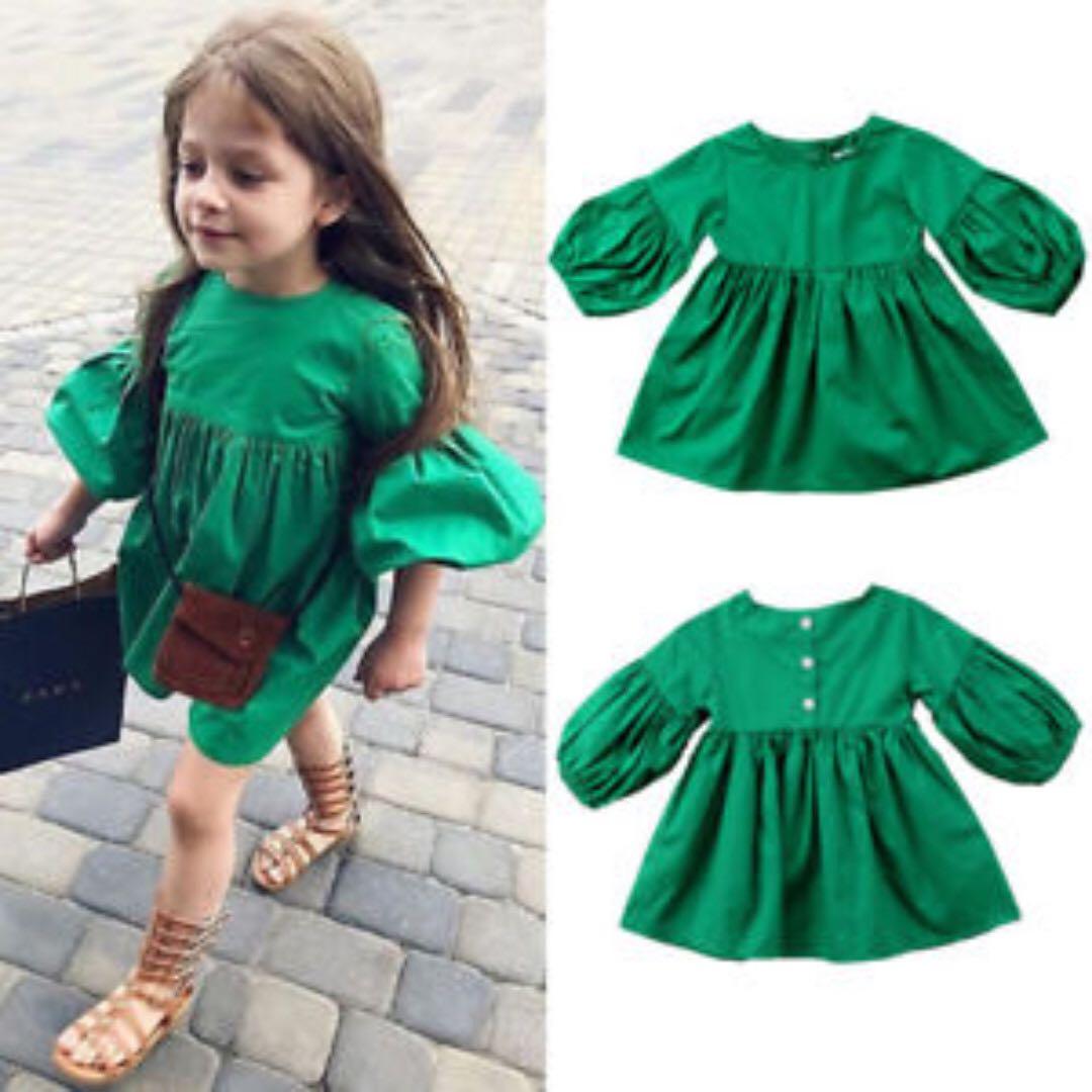 Stock Xmas Green Balloon Puff Flare Sleeves Casual Flare