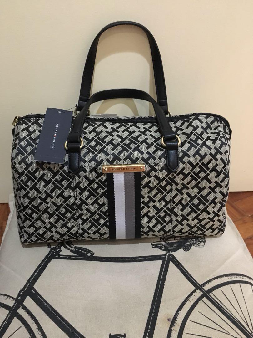 Tommy hilfiger doctors bag cheap