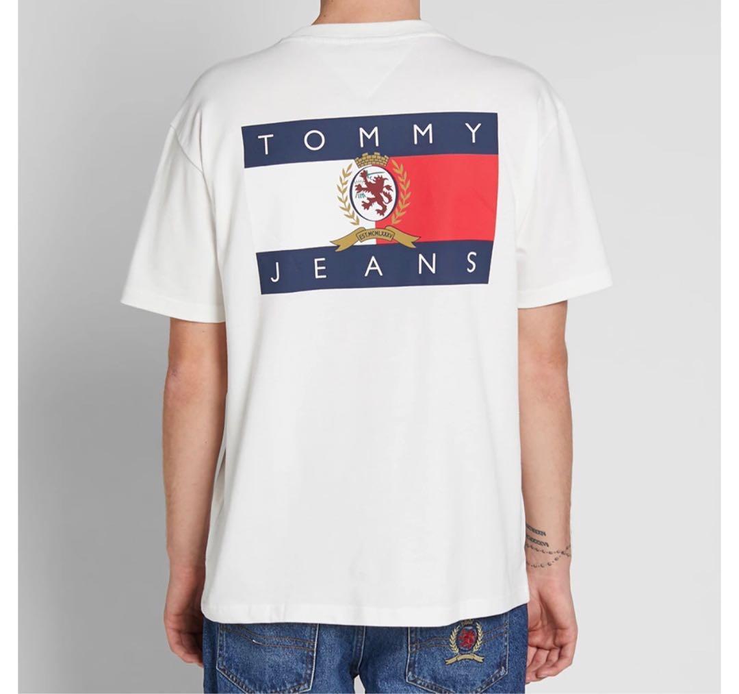 tommy hilfiger crest flag tee