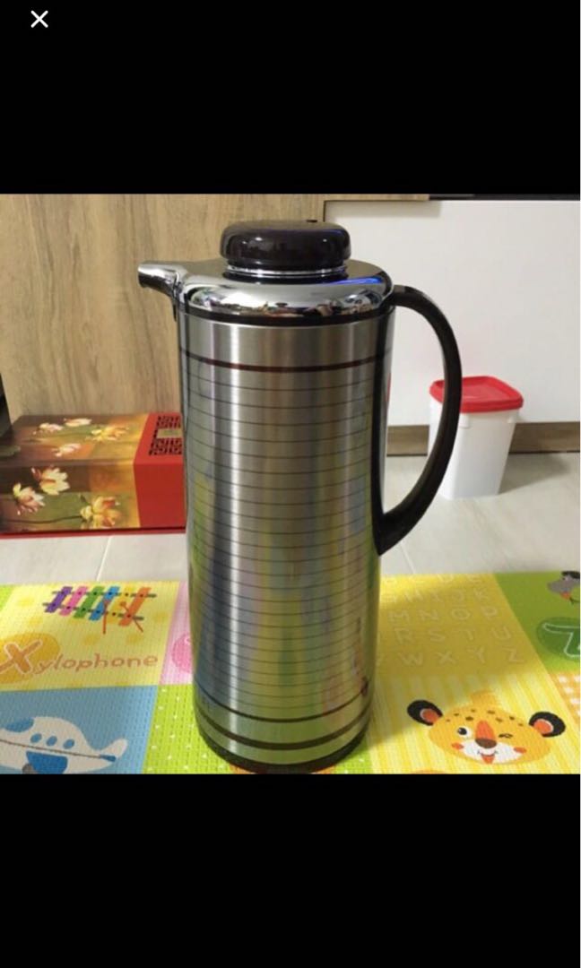 Vacuum flask (tiger), Furniture & Home Living, Kitchenware & Tableware