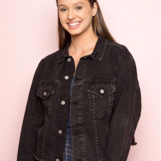Brandy melville black denim jacket 2025
