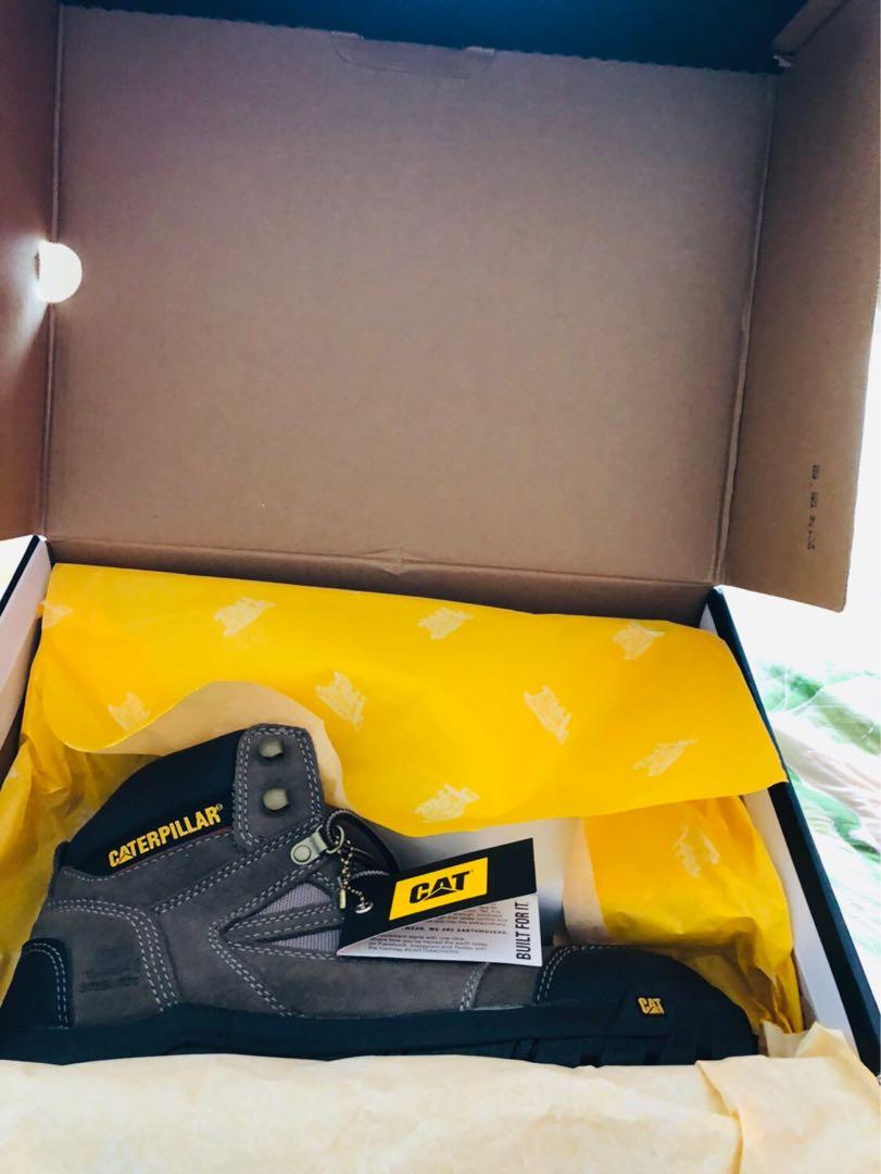 Caterpillar Safety Shoes, Men's Fashion, Footwear, Boots on Carousell