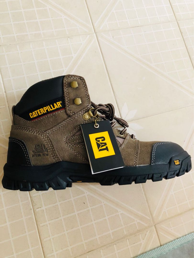 Caterpillar Safety Shoes, Men's Fashion, Footwear, Boots on Carousell