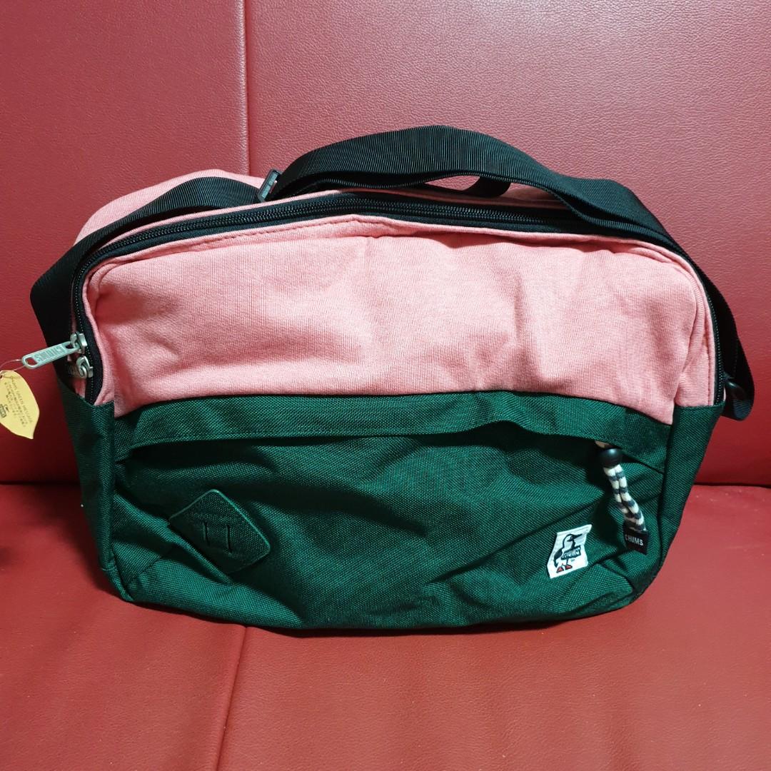 CHUMS Sling Bag