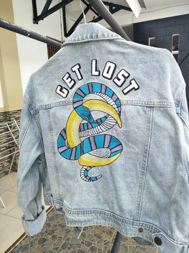 Cotton On (Get Lost Denim Jacket 